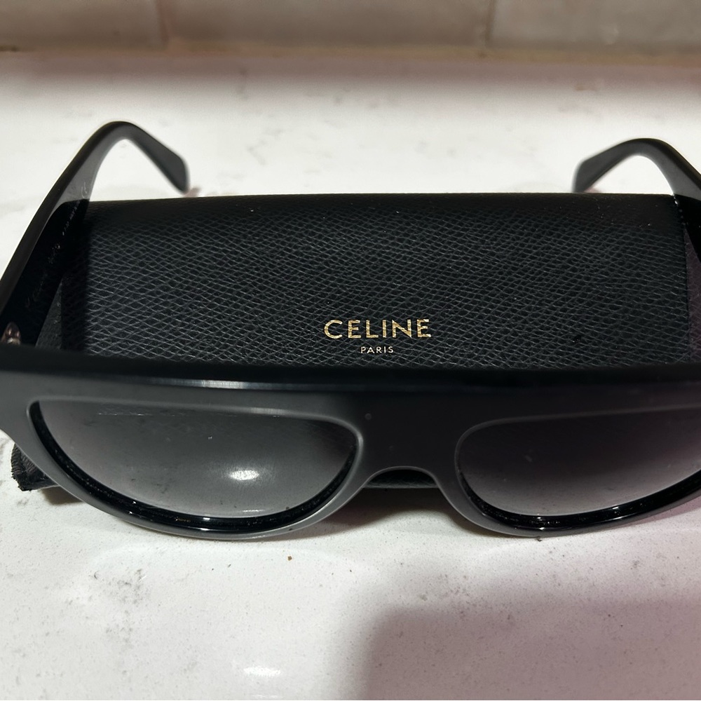 CELINE BOLD 3 DOTS CL40092I Black on Black - Picture 3 of 7